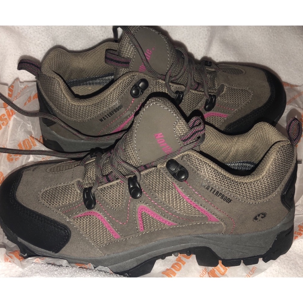 Woman’s Northside Snohomish Low Hiking Boots